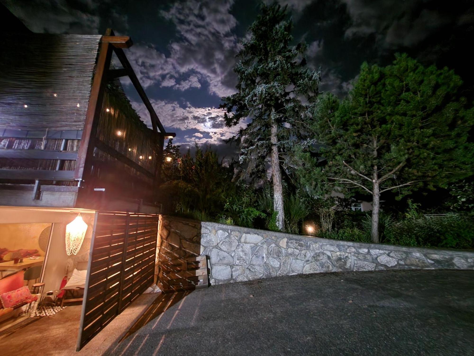 Chez Pipo Bed & Breakfast Conthey Exterior photo